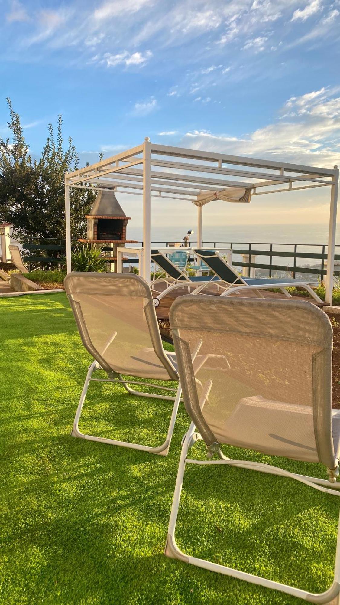 Studio Geek Villa - Open Space - 5M From 5 Top Attractions - Pool All Year Round, Dining Pergola, Barbecue - Funchal Matrix Holiday Home Ngoại thất bức ảnh