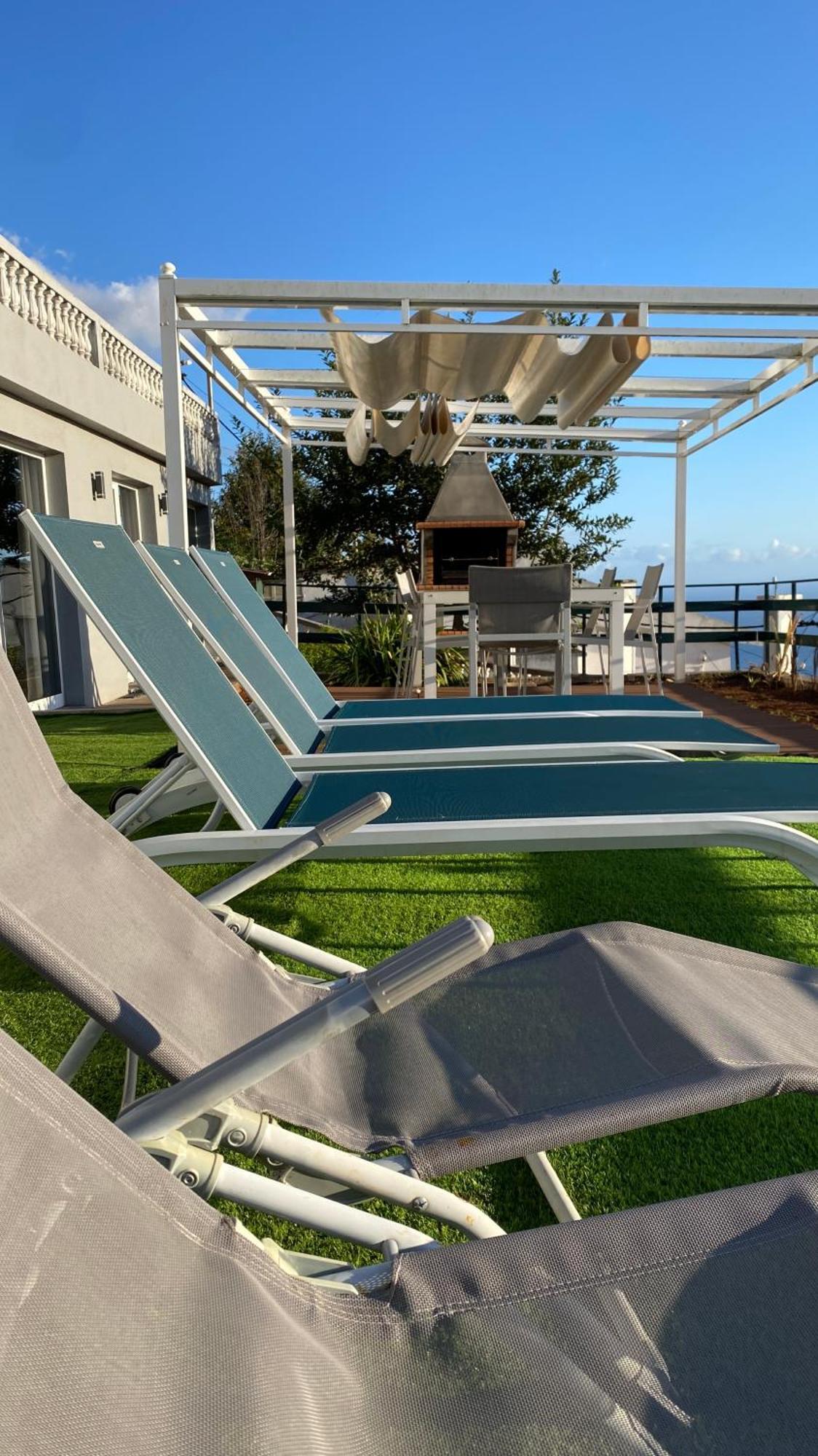 Studio Geek Villa - Open Space - 5M From 5 Top Attractions - Pool All Year Round, Dining Pergola, Barbecue - Funchal Matrix Holiday Home Ngoại thất bức ảnh